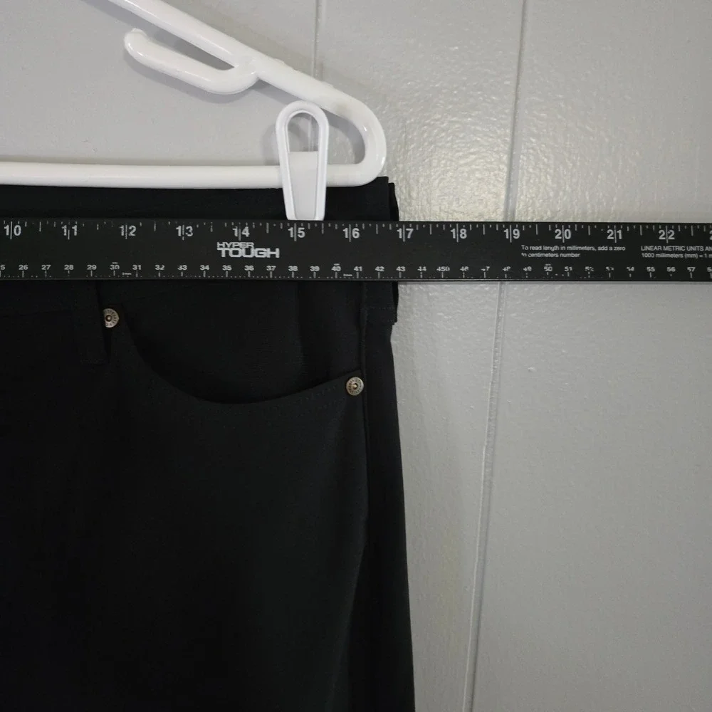 Levi Strauss 511 Slim Fit Pants Mens 32x32 Black Engineered for Movement‎